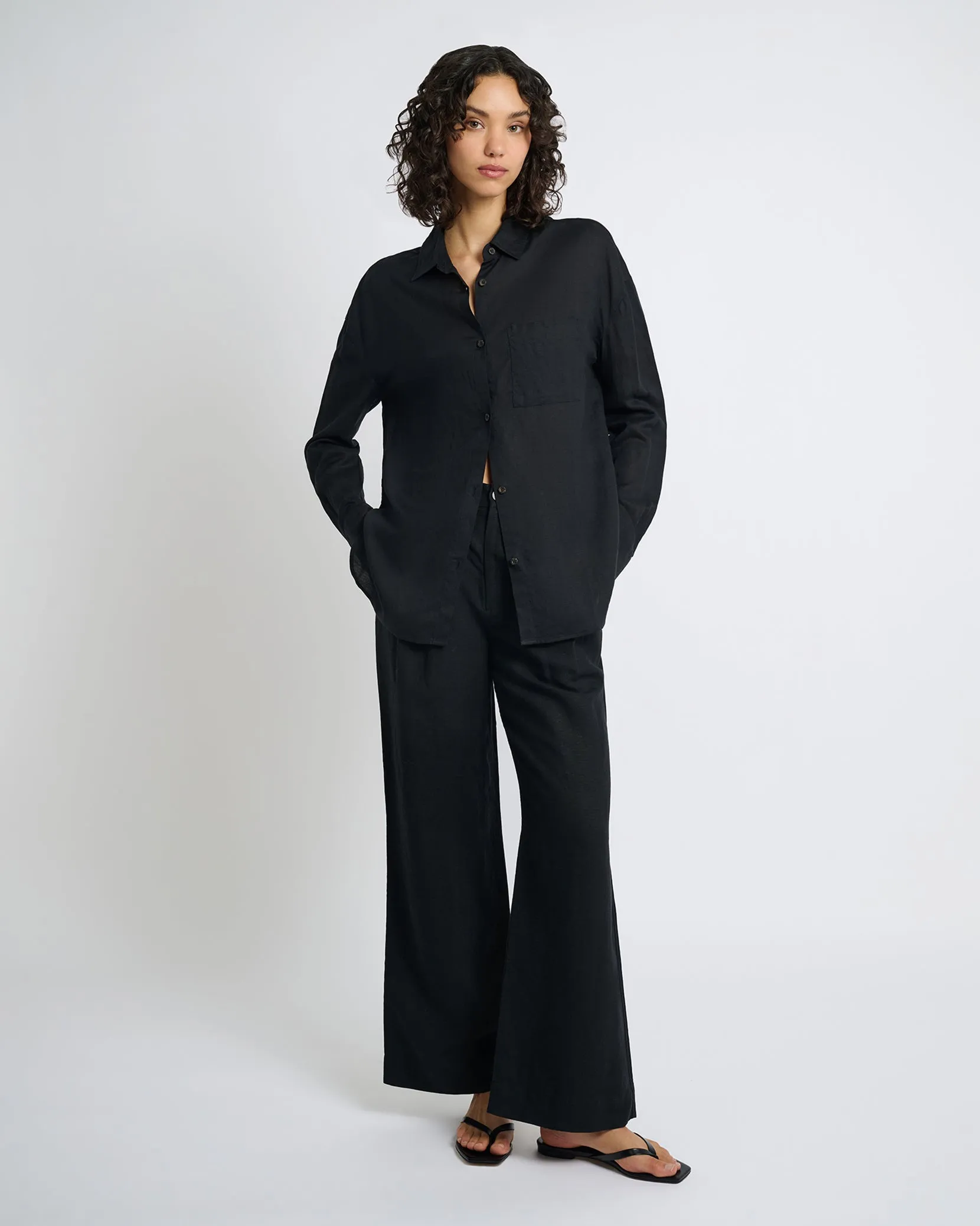 Air Linen Pleated Trousers