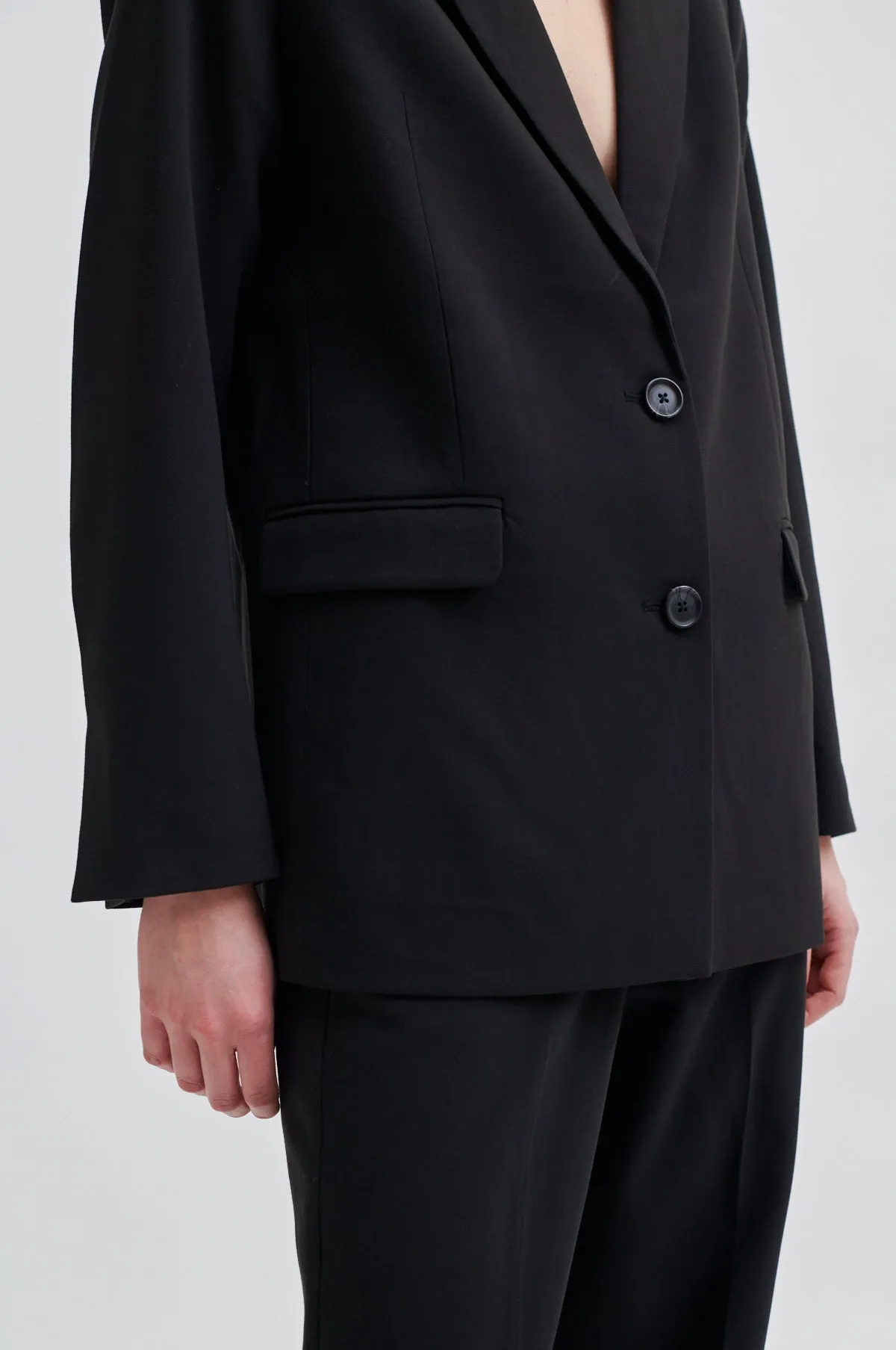 Evie Classic Blazer