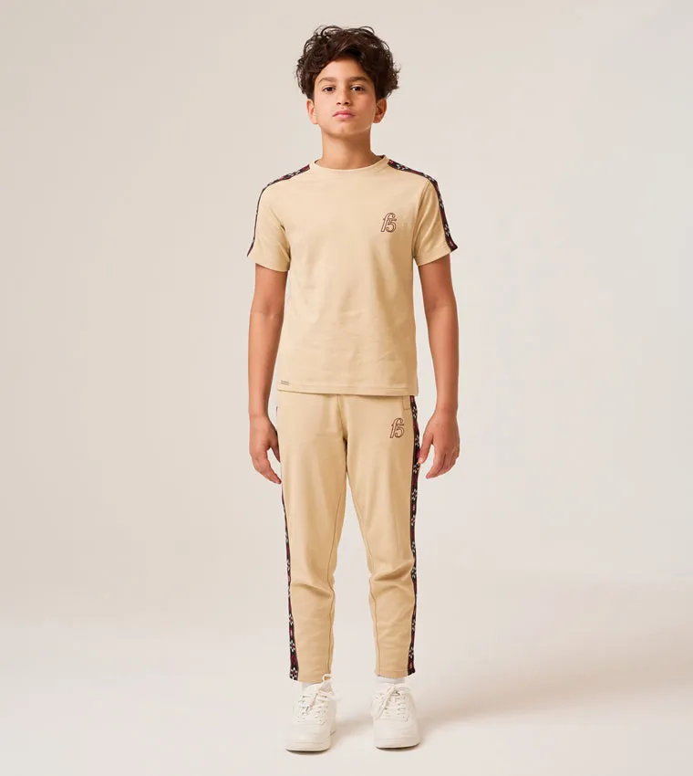 F5 TAPE T-SHIRT - BOYS