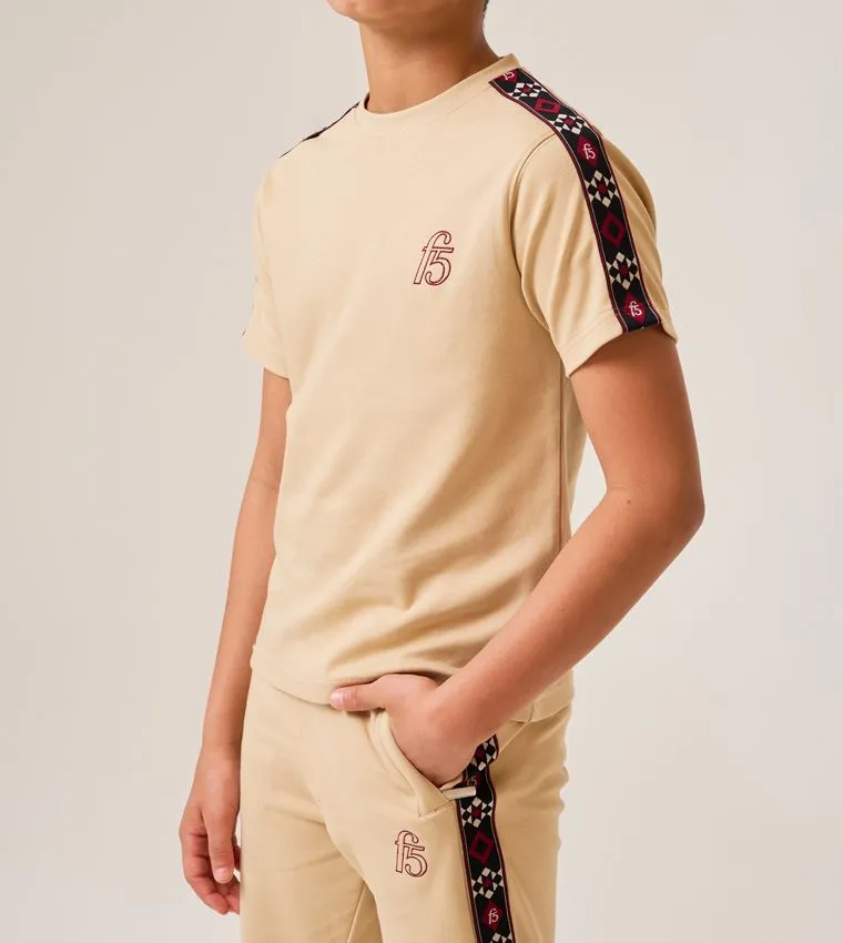 F5 TAPE T-SHIRT - BOYS