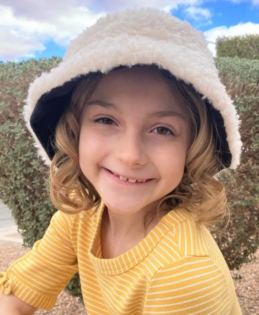 Faux Teddy Bear Fur Bucket Hat in Ivory