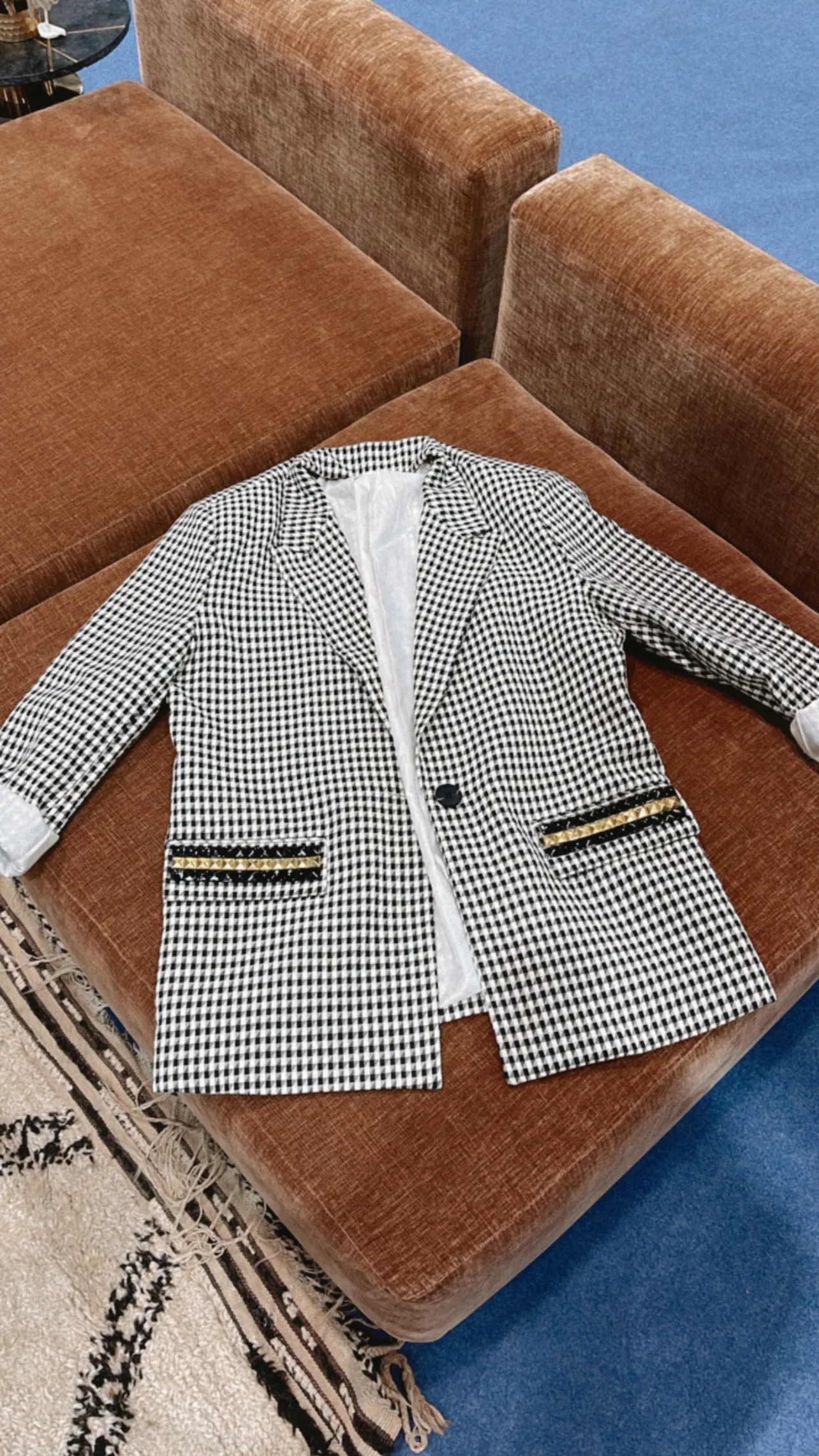 FINAL SALE!! The Rock Studded Houndstooth Blazer