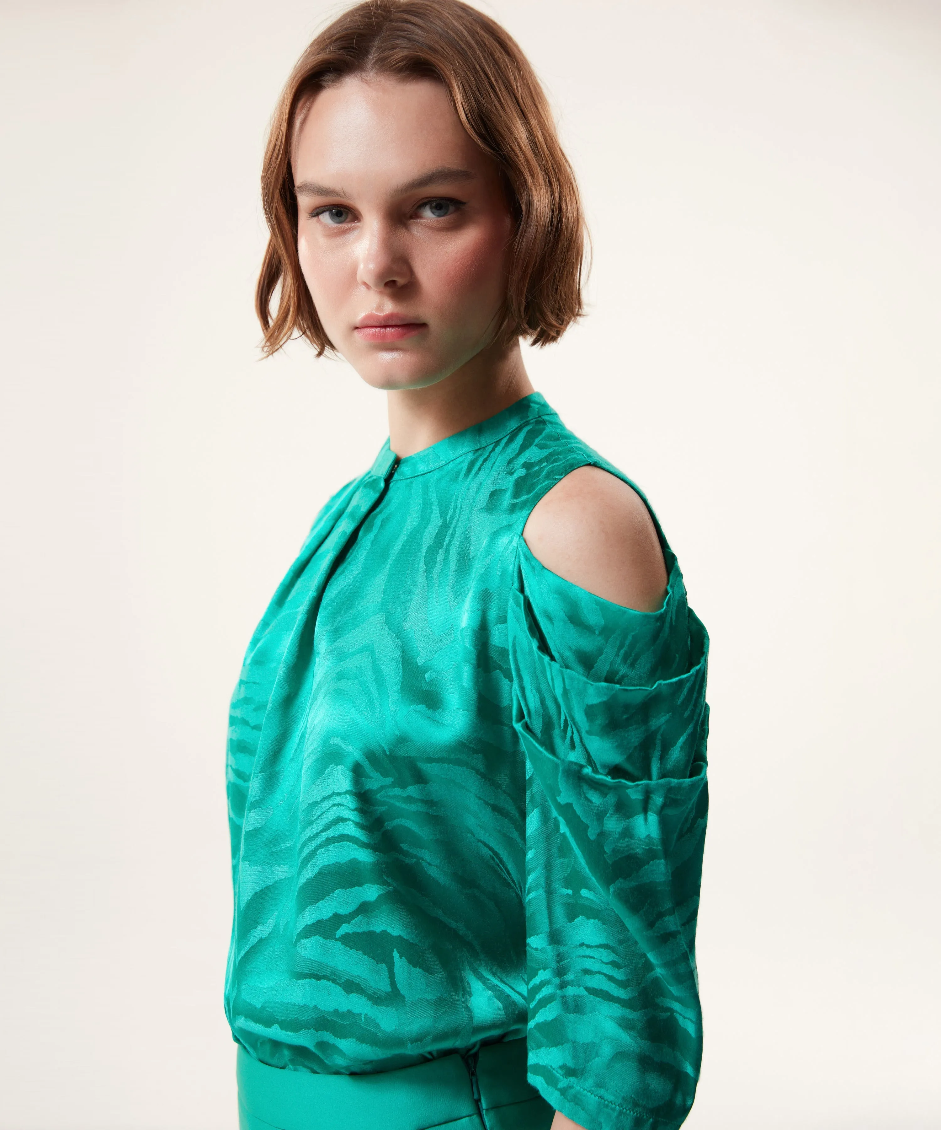 Machka Jacquard Cutout Blouse Green