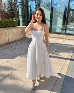 Rochie alba eleganta de cununie sau mireasa