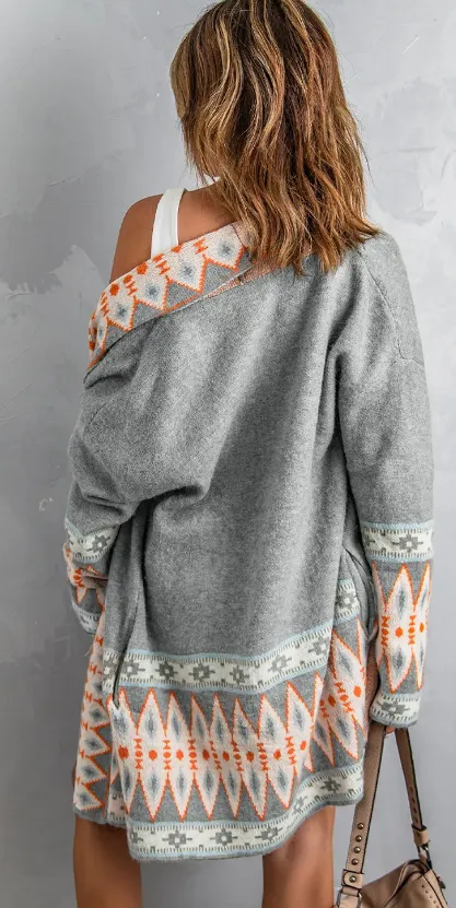 Soft Gray Western Style Cardigan